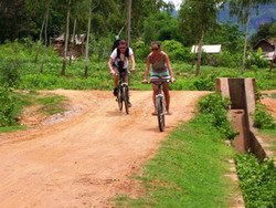 biking tous, cycling tous, adventure tours, on bike tour, halong on land, trips on bike, hoa lu tam coc tour